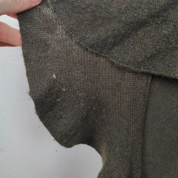 Ralph Lauren Black Label Cashmere Ruffle Duster Cardigan Womens Medium FLAWED - Picture 6 of 13